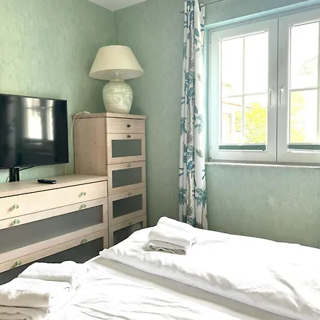 Reethaus Nr 01 * גוהרן