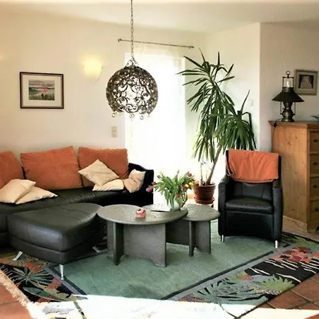 Reethaus Goehren Fewo1 Mit Terrasse Und Kostenfreier Schwimmbadnutzung In Sellin