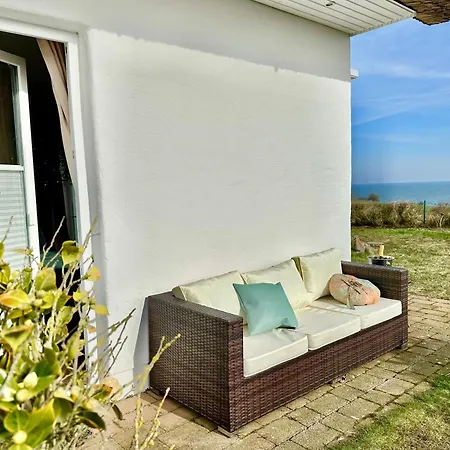 Reethaus Goehren Fewo1 Mit Terrasse Und Kostenfreier Schwimmbadnutzung In Sellin * Goehren (Ruegen)